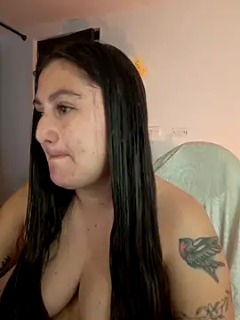 Snapshot of Amelia08 chatting on 12-15-25, 08:13 Amelia08 online show from 12-15-25, 08:13