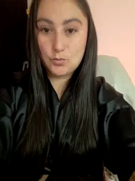 Snapshot of Amelia08 chatting on 12-17-25, 08:04 Amelia08 online show from 12-17-25, 08:04