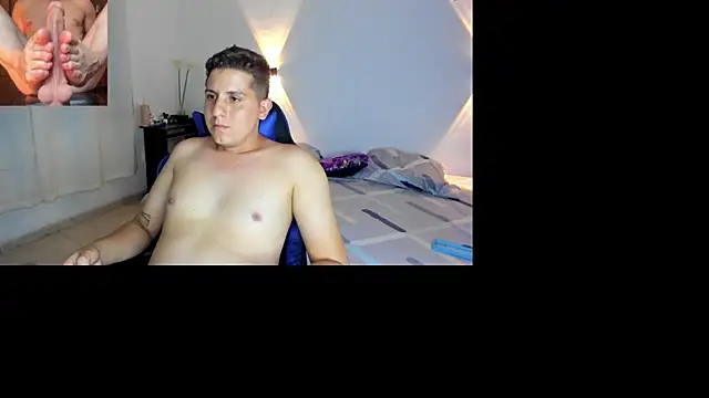 Snapshot of Baex1 chatting on 10-29-25, 02:36 Baex1 online show from 10-29-25, 02:36