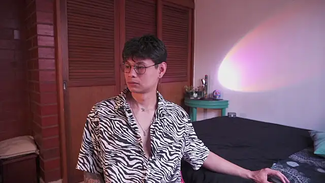 estmonnn online show from 02-21-26, 09:49