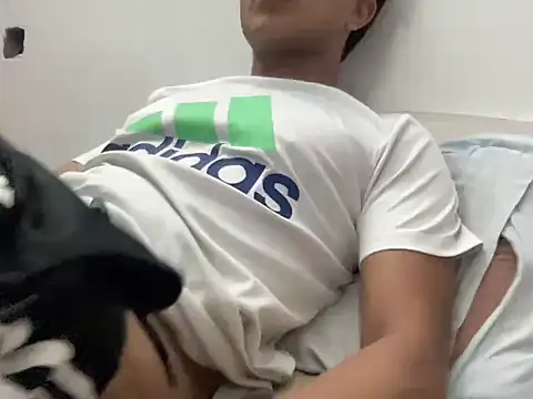 Snapshot of Isamperry69 chatting on 11-28-25, 03:47 Isamperry69 online show from 11-28-25, 03:47