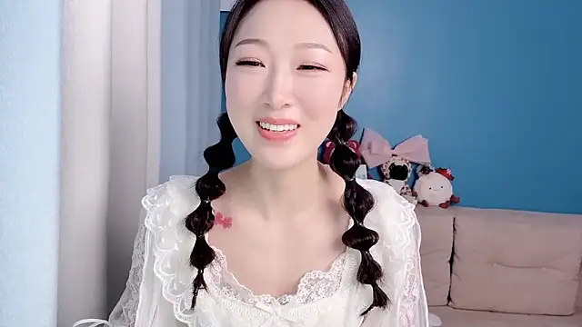 ella55-- online show from 03-06-26, 01:13