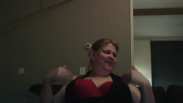 Snapshot of Sylviastar46 chatting on 02-08-26, 09:29 Sylviastar46 online show from 02-08-26, 09:29
