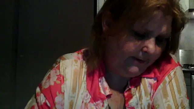 Snapshot of Sylviastar46 chatting on 03-04-26, 09:54 Sylviastar46 online show from 03-04-26, 09:54