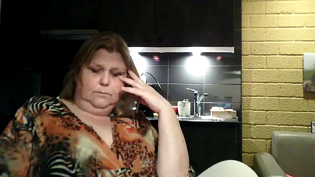 Snapshot of Sylviastar46 chatting on 03-08-26, 06:12 Sylviastar46 online show from 03-08-26, 06:12