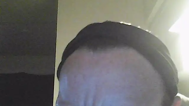 Snapshot of Karebearz1 chatting on 04-01-26, 11:11 Karebearz1 online show from 04-01-26, 11:11