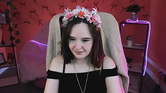 IreneBailey online show from 11-30-25, 05:22