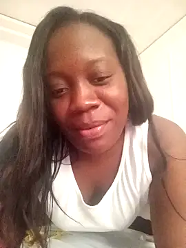 Laurymia online show from 10-30-25, 10:27