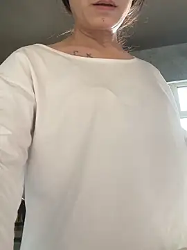 aniani11 online show from 03-31-26, 08:59