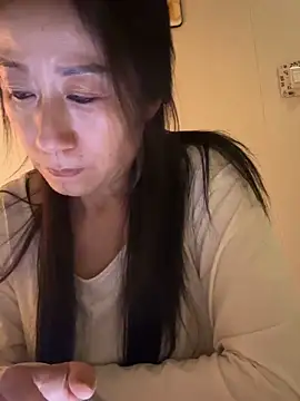 aniani11 online show from 04-04-26, 12:24