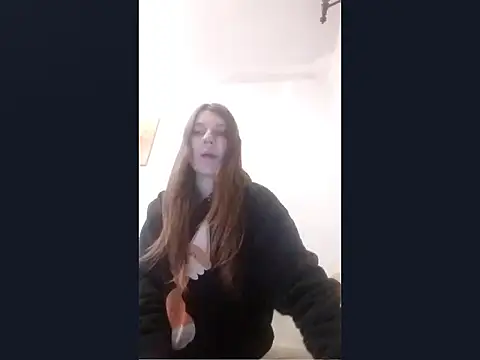 Snapshot of Zizi_Zuzu chatting on 10-29-25, 07:15 Zizi Zuzu online show from 10-29-25, 07:15