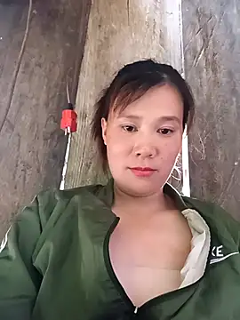 Snapshot of -Lana-123 chatting on 07-03-26, 03:02 -Lana-123 online show from 07-03-26, 03:02