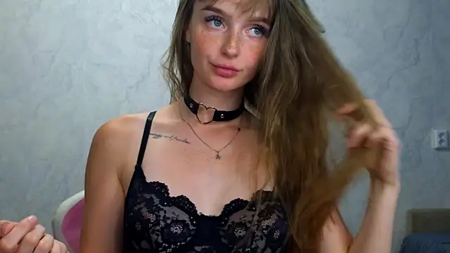 Lovelly molly1 online show from 07-08-26, 05:50