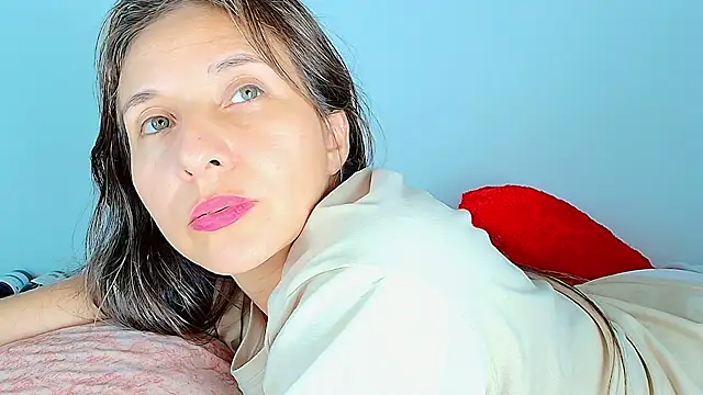 alana pink95 online show from 03-11-26, 07:53