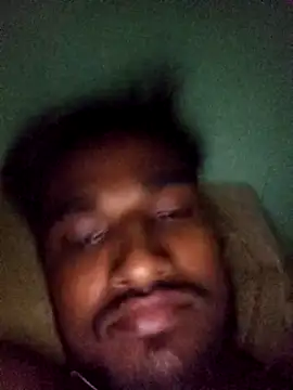 Snapshot of GleefulAkashyyy chatting on 11-26-25, 04:19 GleefulAkashyyy online show from 11-26-25, 04:19