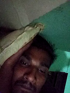 Snapshot of GleefulAkashyyy chatting on 11-28-25, 05:59 GleefulAkashyyy online show from 11-28-25, 05:59