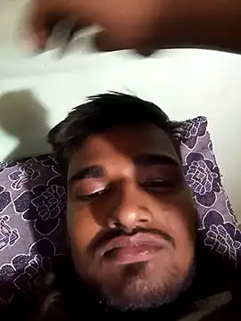 Snapshot of GleefulAkashyyy chatting on 12-02-25, 04:18 GleefulAkashyyy online show from 12-02-25, 04:18