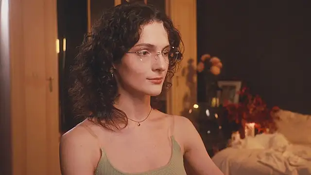 Snapshot of _arta_ chatting on 11-28-25, 02:31 arta online show from 11-28-25, 02:31