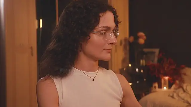 Snapshot of _arta_ chatting on 11-29-25, 02:20 arta online show from 11-29-25, 02:20