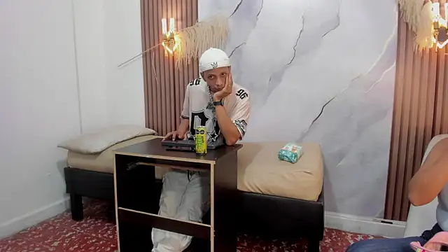 DamianandEva online show from 07-18-26, 01:04