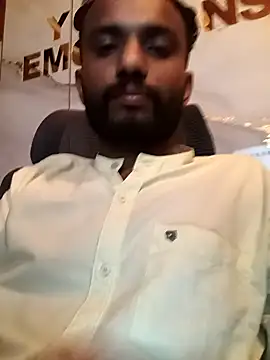 Snapshot of Advance01 chatting on 11-07-25, 07:14 Advance01 online show from 11-07-25, 07:14