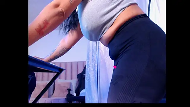 Natural BIGASS Nina online show from 11-01-25, 10:39