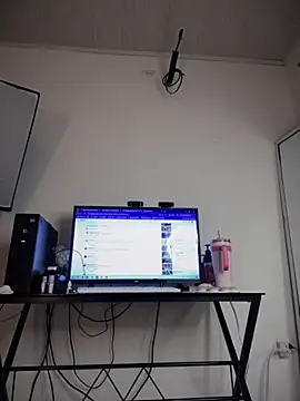 Natural BIGASS Nina online show from 11-30-25, 10:58