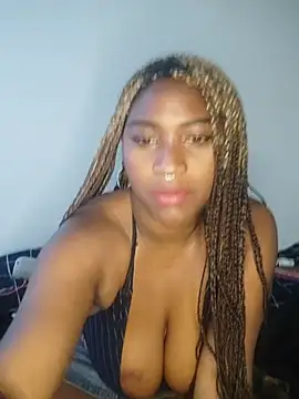 EvonyFoxxx online show from 12-03-25, 10:30