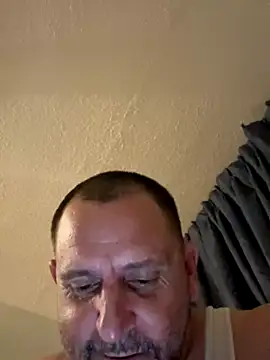 Snapshot of Travmostwantedd chatting on 10-30-25, 02:02 Travmostwantedd online show from 10-30-25, 02:02