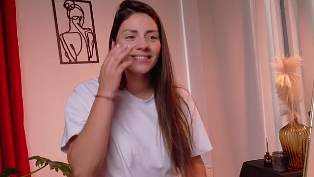 Snapshot of SeleneNova chatting on 06-25-26, 07:18 SeleneNova online show from 06-25-26, 07:18