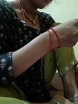 Snapshot of Sangita_g chatting on 07-21-26, 01:57 Sangita g online show from 07-21-26, 01:57