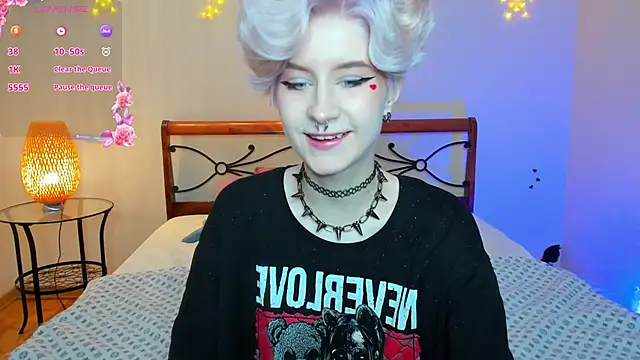 Snapshot of Angel_Julles chatting on 11-23-25, 01:05 Angel Julles online show from 11-23-25, 01:05