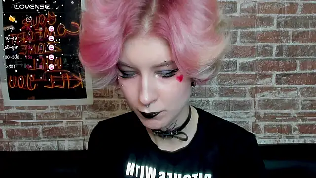 Angel Julles online show from 06-21-26, 03:53