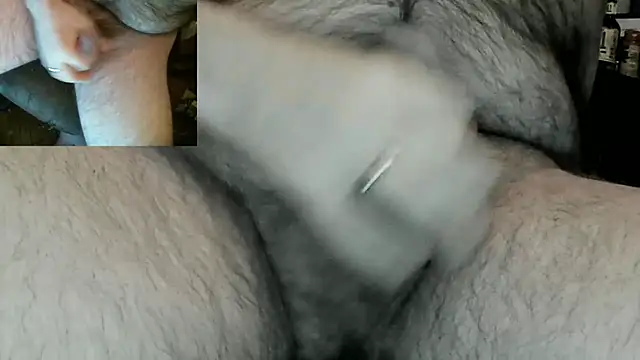 Snapshot of sexxme214 chatting on 03-13-26, 04:02 sexxme214 online show from 03-13-26, 04:02