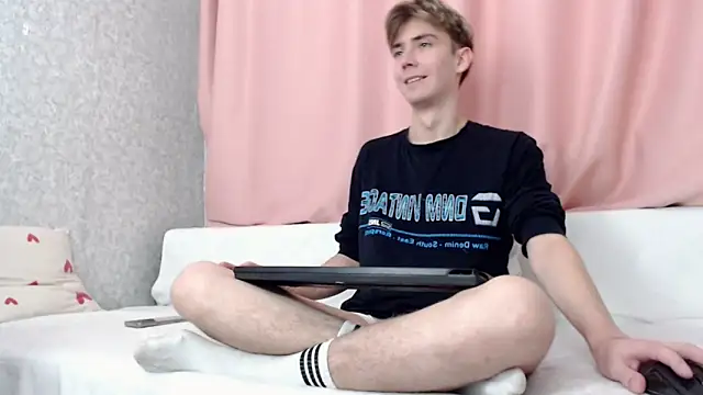 Harvey foster online show from 12-05-25, 07:50