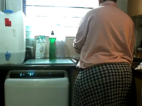 NewBeginnings8 online show from 11-03-25, 06:14