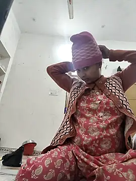 Cute Arushi online show from 12-22-25, 06:21