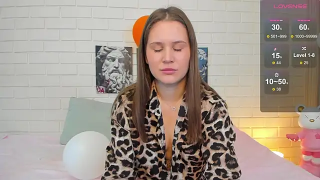 Tinky kinky online show from 11-24-25, 09:31