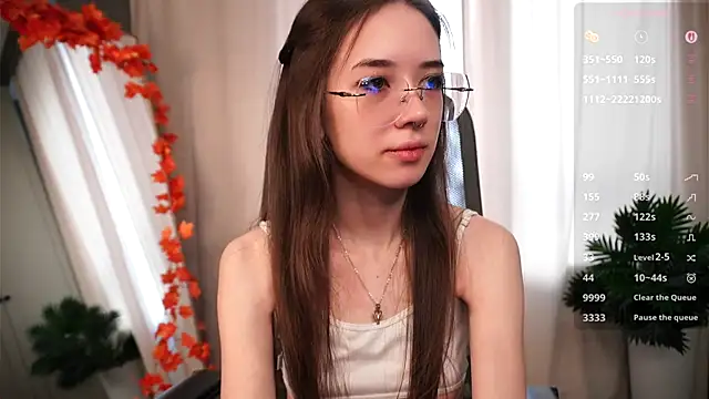 Snapshot of tinyanie chatting on 11-16-25, 05:35 tinyanie online show from 11-16-25, 05:35