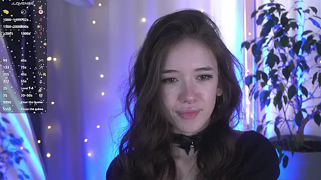 tinyanie online show from 01-18-26, 06:06