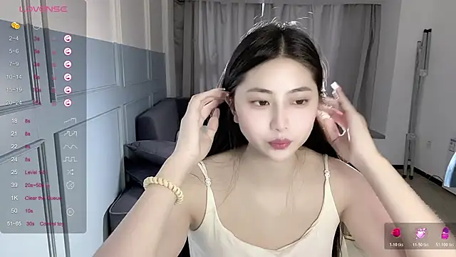 Snapshot of paopao-1314 chatting on 11-18-25, 12:05 paopao-1314 online show from 11-18-25, 12:05