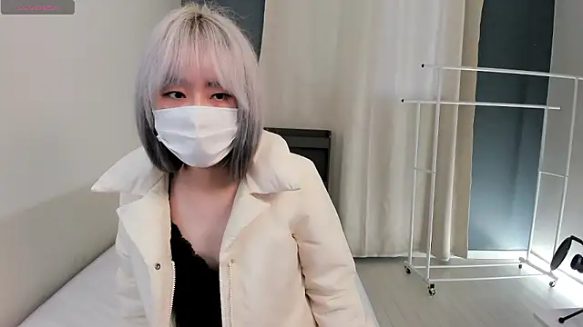 Snapshot of yeji_2001 chatting on 11-10-25, 07:07 yeji 2001 online show from 11-10-25, 07:07