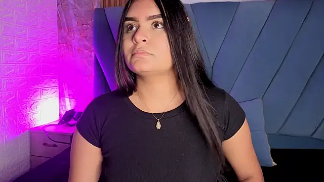 amarahanks1 online show from 11-16-25, 06:02