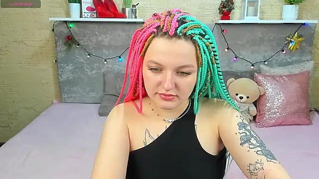 AnnaXPeach online show from 12-18-25, 12:49