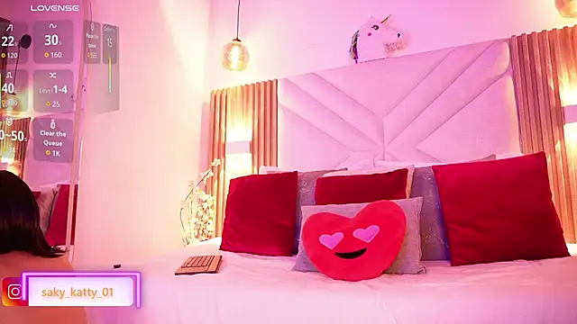 Kat Saky online show from 03-12-26, 11:33