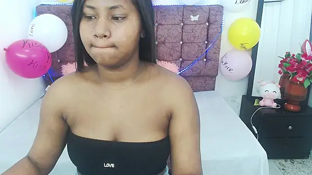 valentinavega18x online show from 03-22-26, 06:39