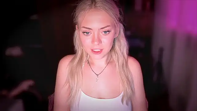 alisaoceaneeyes online show from 10-30-25, 05:57