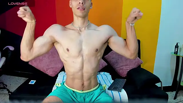 AlessioVitale online show from 12-03-25, 12:03