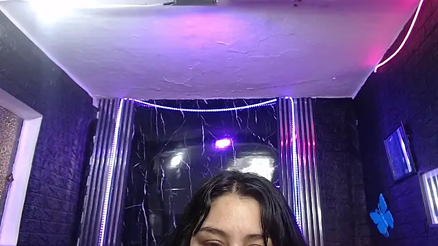 Snapshot of lehia_285 chatting on 05-05-26, 01:19 lehia 285 online show from 05-05-26, 01:19
