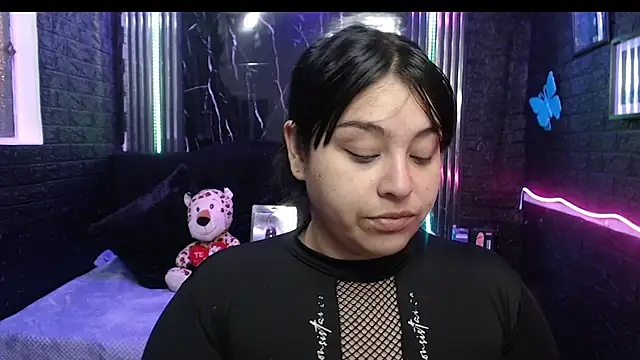 Snapshot of lehia_285 chatting on 05-13-26, 01:08 lehia 285 online show from 05-13-26, 01:08